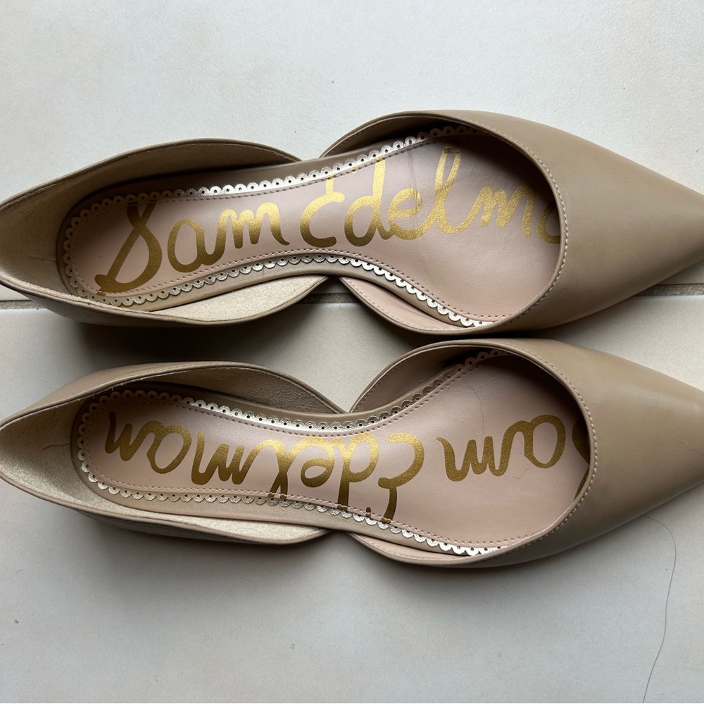 Sam Edelman Tan Flats Sleek Minimalist Design